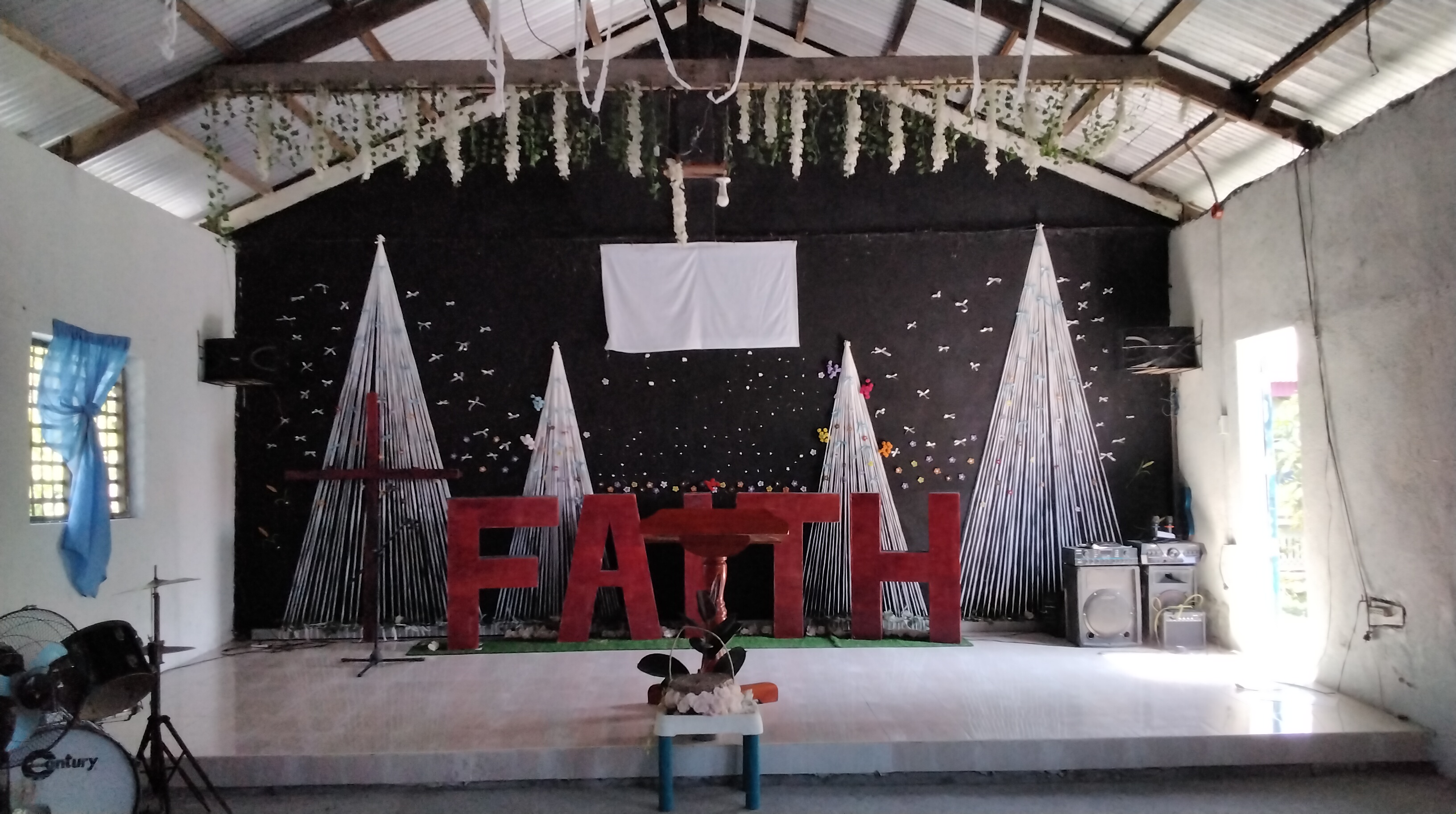 Urdaneta Church 4